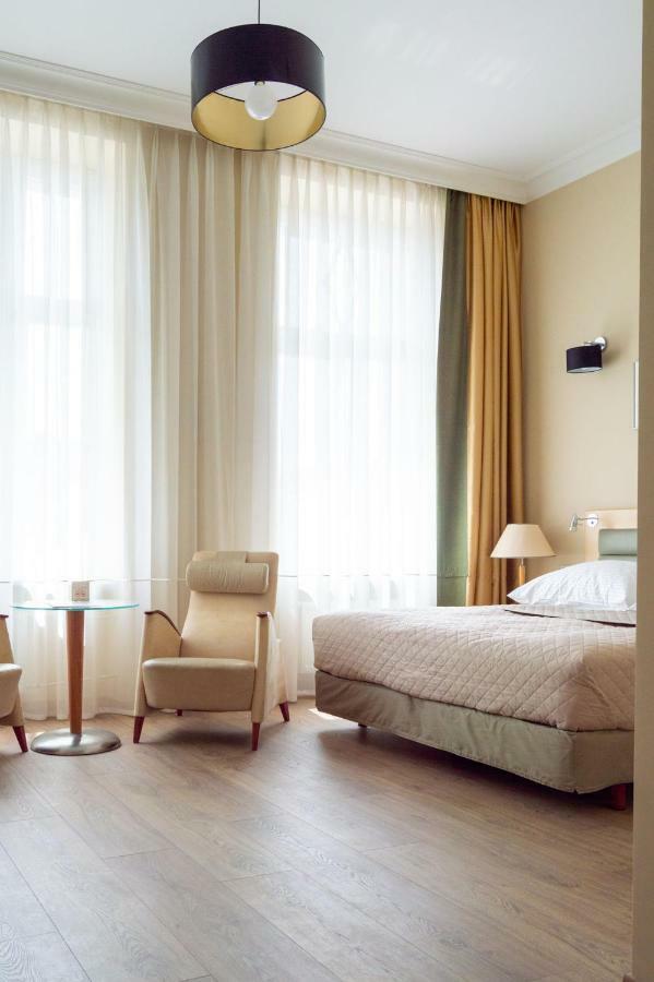 Brass Suites Łódź Exterior foto