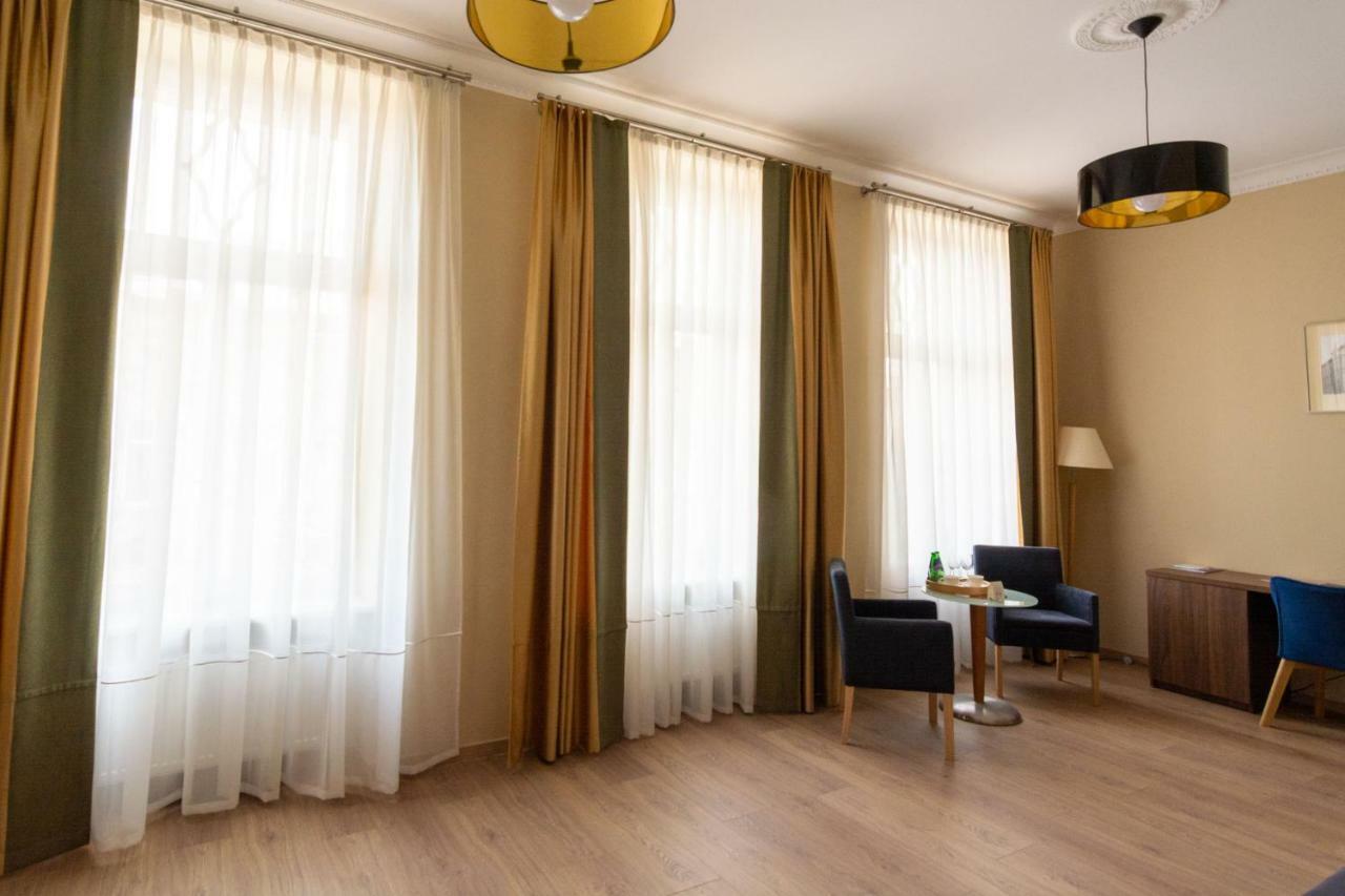 Brass Suites Łódź Exterior foto